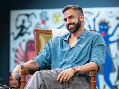 Mumbai Founder Sends Note to Nikhil Kamath at Cafe | Nikhil Kamat, who suddenly met in Mumbai cafes: Young businessman tore the paper from the diary and wrote the note; Said- I would like to work with you
